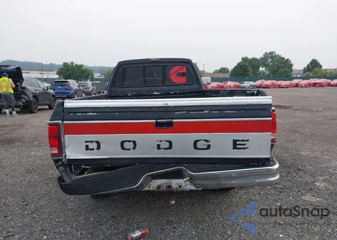 1993 Dodge D-Series D200/D250 из США, поврежденный, VIN 1B7KE26C4PS143085